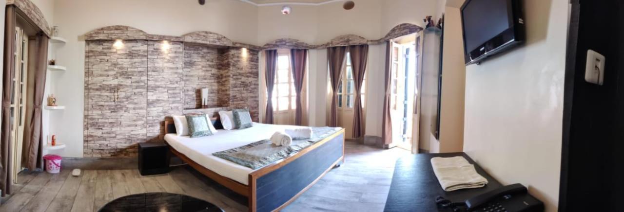 Shiva Ganges View Guest House Varanasi Dış mekan fotoğraf