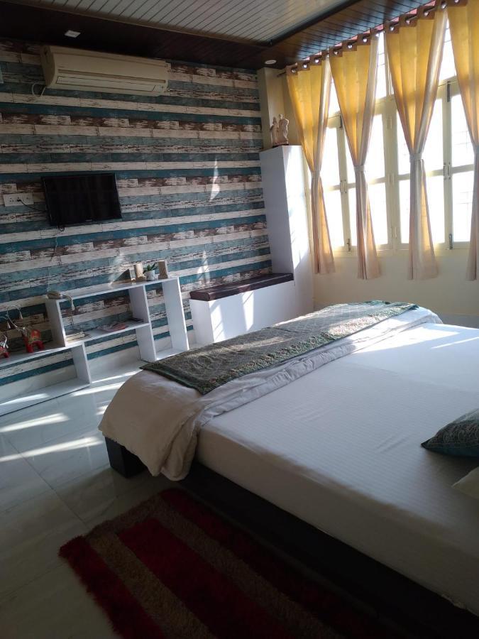 Shiva Ganges View Guest House Varanasi Dış mekan fotoğraf