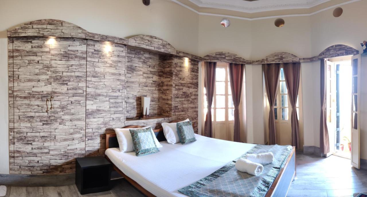 Shiva Ganges View Guest House Varanasi Dış mekan fotoğraf