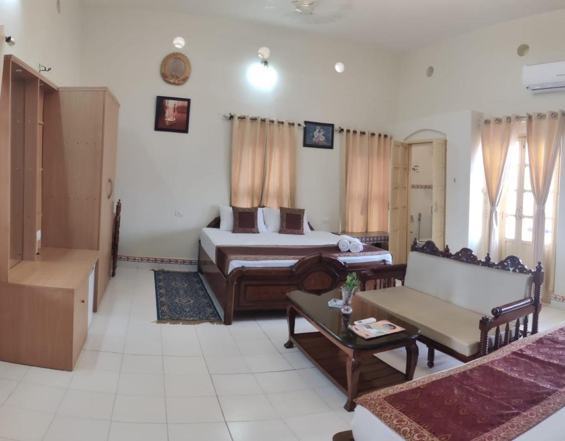 Shiva Ganges View Guest House Varanasi Dış mekan fotoğraf